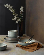 Görseli Galeri görüntüleyiciye yükleyin, Açık Yeşil 6 Kişilik 18 Parça Yemek Takımı