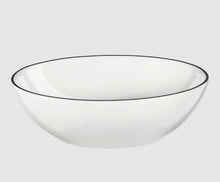 Görseli Galeri görüntüleyiciye yükleyin, Beyaz Siyah Çizgili Çorba Kasesi