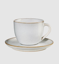 Görseli Galeri görüntüleyiciye yükleyin, Kum Rengi Kapuçino Fincanı ve Tabağı