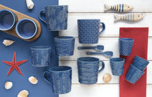 Görseli Galeri görüntüleyiciye yükleyin, Bambu Tepsili Deniz Temalı 3 Kaseli Çerezlik Seti