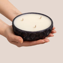 Görseli Galeri görüntüleyiciye yükleyin, Cherx Portakal ve Mandalina Kokulu Cam Kapaklı Mum