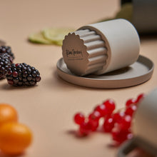 Görseli Galeri görüntüleyiciye yükleyin, Korint Taş Fildişi Kahve Fincanı