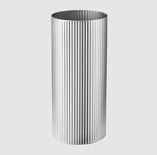 Görseli Galeri görüntüleyiciye yükleyin, Bernadotte Orta Boy Vazo