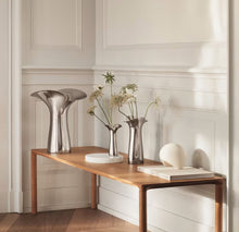 Görseli Galeri görüntüleyiciye yükleyin, Bloom Botanica Küçük Vazo