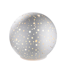 Görseli Galeri görüntüleyiciye yükleyin, Işıklı Beyaz Küre 11 cm