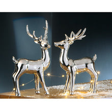 Görseli Galeri görüntüleyiciye yükleyin, Porselen Ayakta Öne Bakan Büyük Geyik