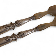 Görseli Galeri görüntüleyiciye yükleyin, Sapları Minerva Damgalı Gümüş ve Uç Kısımları Kemik Salata Servis Seti 2