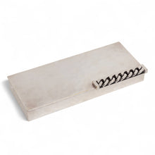 Görseli Galeri görüntüleyiciye yükleyin, 1889–1980 Bronz Üzeri Gümüş Kaplama Kutu