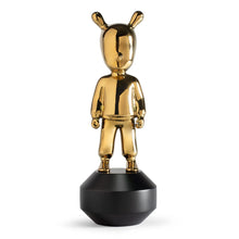 Görseli Galeri görüntüleyiciye yükleyin, Misafir Küçük Altın Heykel