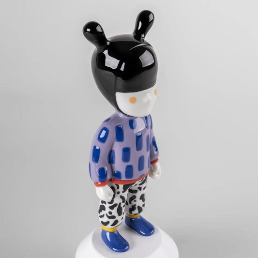 Misafir by Camille Walala Küçük Heykel V2