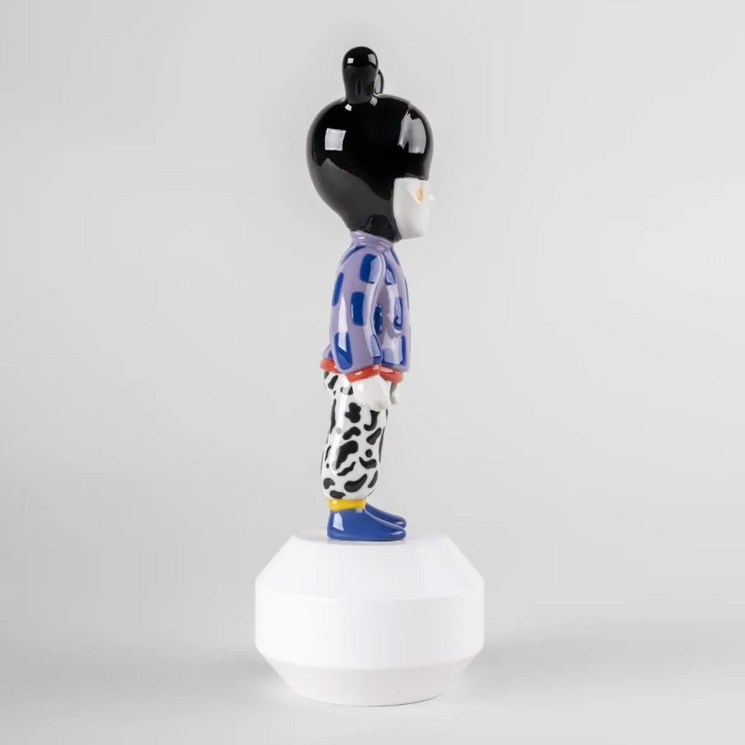 Misafir by Camille Walala Küçük Heykel V4