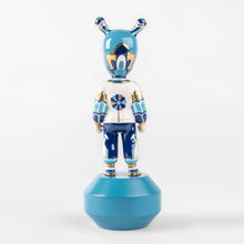 Görseli Galeri görüntüleyiciye yükleyin, Misafir by Kzeng Jiang Küçük Heykel V4