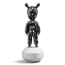 Görseli Galeri görüntüleyiciye yükleyin, Misafir by Rolito Küçük Heykel V4