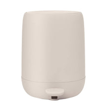 Görseli Galeri görüntüleyiciye yükleyin, Pedallı Krem Rengi Çöp Kovası