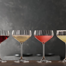 Görseli Galeri görüntüleyiciye yükleyin, Spiegelau Lifestyle 4'lü Kokteyl Kadehi 3