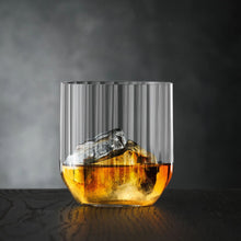 Görseli Galeri görüntüleyiciye yükleyin, Spiegelau Linear 4'lü Viski Bardağı 3