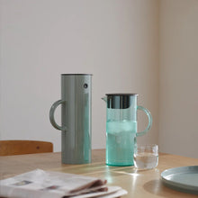 Görseli Galeri görüntüleyiciye yükleyin, Em77 Soluk Yeşil Termos