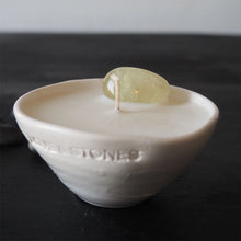 Görseli Galeri görüntüleyiciye yükleyin, Love Stones Sitrin Kristali Bolluk Bereket Küçük Mum