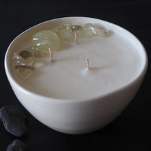 Görseli Galeri görüntüleyiciye yükleyin, Love Stones Sitrin Kristali Bolluk Bereket Orta Boy Mum