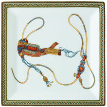 Görseli Galeri görüntüleyiciye yükleyin, Hermès marka Cheval D'orient Kare Tabak