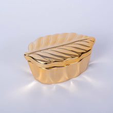 Görseli Galeri görüntüleyiciye yükleyin, Sagebrook Home Gold Yaprak Mum