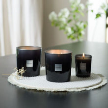 Görseli Galeri görüntüleyiciye yükleyin, Figue Noire İncir Kokulu Mum