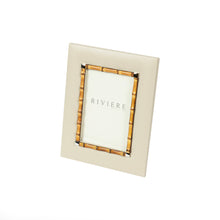 Görseli Galeri görüntüleyiciye yükleyin, Fildişi Deri Bambu Detaylı Çerçeve 10x15 cm