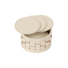 Görseli Galeri görüntüleyiciye yükleyin, Fildişi Deri Kutulu 10'Lu Bardak Altı Seti