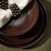 Görseli Galeri görüntüleyiciye yükleyin, Terra Kahverengi 12 Parça Yemek Takımı