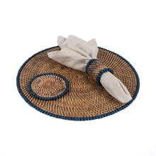 Görseli Galeri görüntüleyiciye yükleyin, Rattan Lacivert Boncuklu Peçete Halkası 4'Lü Set