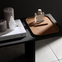 Görseli Galeri görüntüleyiciye yükleyin, Bej Dikdörtgen Deri Metal Tutamaçlı Servis