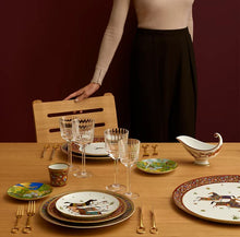 Görseli Galeri görüntüleyiciye yükleyin, Cheval D'orient Büyük Vazo