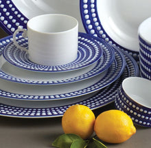 Görseli Galeri görüntüleyiciye yükleyin, Perle Mavi Porselen Çay Fincanı Tabağı