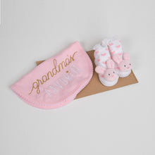 Görseli Galeri görüntüleyiciye yükleyin, Tavşanlı Pembe Patik ve Önlük