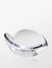 Görseli Galeri görüntüleyiciye yükleyin, Nambé Kristal Kalp