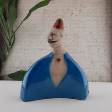 Görseli Galeri görüntüleyiciye yükleyin, Turkuaz Külhanbeyi Figürü