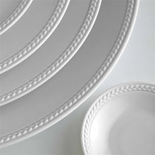 Görseli Galeri görüntüleyiciye yükleyin, Soie Tressee Porselen Çay Fincan Tabağı