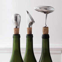 Görseli Galeri görüntüleyiciye yükleyin, Georg Jensen Sky Şarap Servis Aparatı