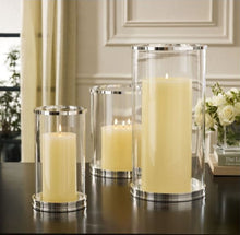 Görseli Galeri görüntüleyiciye yükleyin, Ralph Lauren Gümüş Kaideli Büyük Şamdan