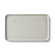 Görseli Galeri görüntüleyiciye yükleyin, Esma Dereboy Dikdörtgen Orta Boy Tabak Parlak Taş Ve Fildişi