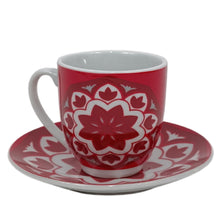 Görseli Galeri görüntüleyiciye yükleyin, Kırmızı Beyaz Desenli 6&#39;lı Kahve Seti
