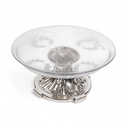 1900’ler Başı Gallia Damgalı Çift Fiyonk Desenli Baccarat Cam