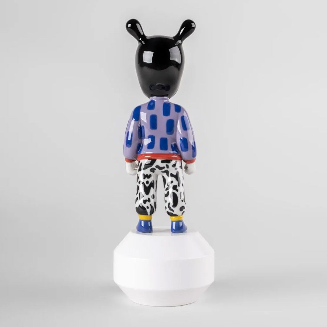 Misafir by Camille Walala Küçük Heykel V3