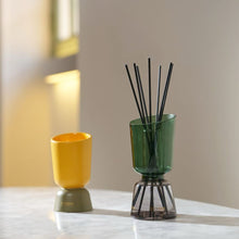 Görseli Galeri görüntüleyiciye yükleyin, Neroli Cam Hazneli Difüzör Yeşil 3
