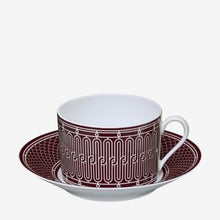 Görseli Galeri görüntüleyiciye yükleyin, Hermès H Deco Rouge Çay Fincanı ve Tabağı
