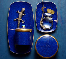 Görseli Galeri görüntüleyiciye yükleyin, L&#39;objet Lacivert Gold Mavi Taşlı Mum
