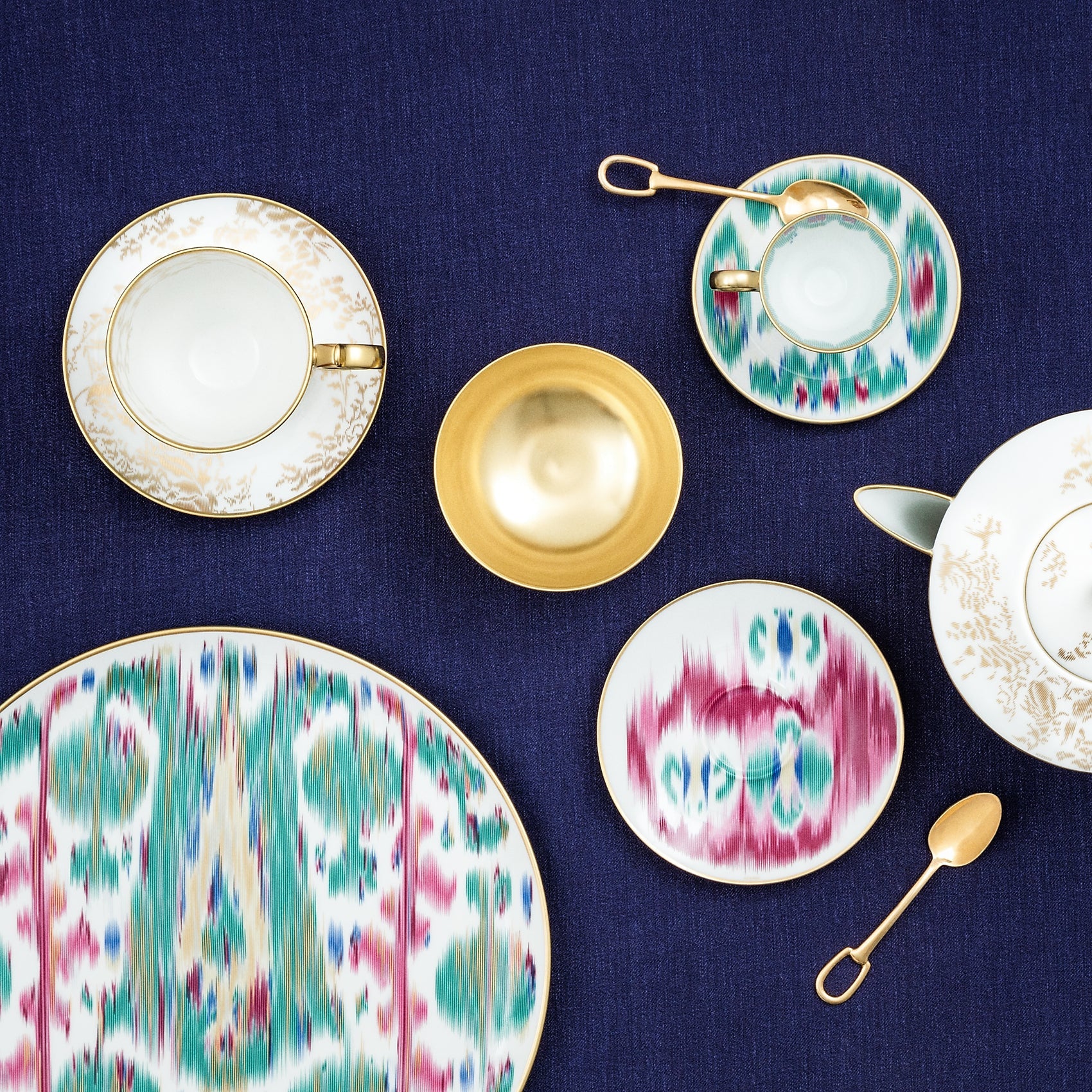 Hermès Voyage En Ikat 2'Li Çay Fincanı Ve Tabağı